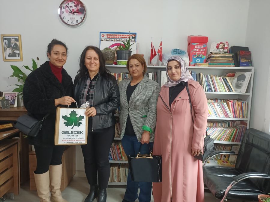 Gelecek Partisi Akhisar İlçe Başkanlığından Kadın Muhtarlara Anlamlı Ziyaret
