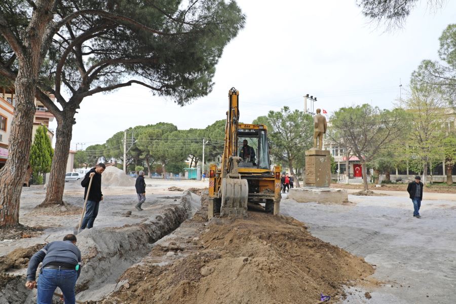Akselendi Mahallesi’ne yeni meydan