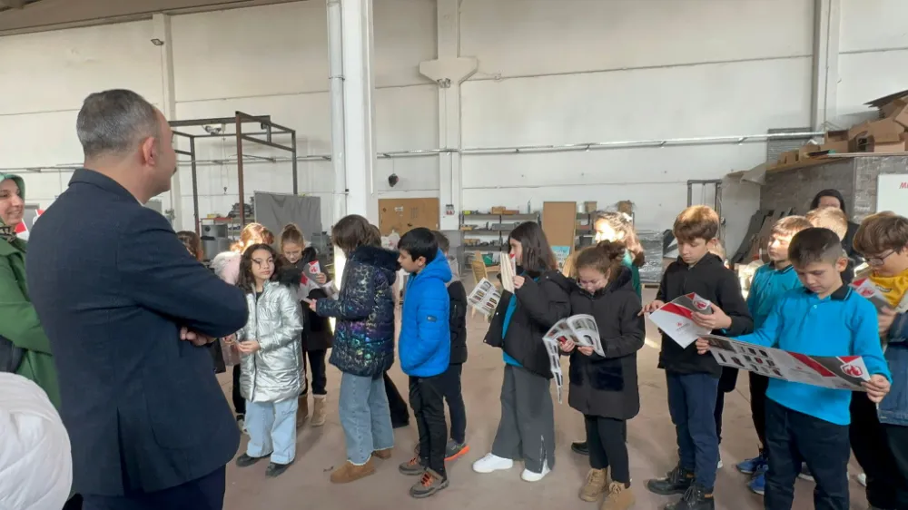 MİSAK-I MİLLİ İLKOKULU ÖĞRENCİLERİNDEN YERLİ ÜRETİM TESİSLERİNE ANLAMLI ZİYARET