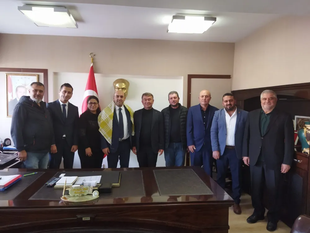 YÖRÜKLER VE TÜRKMENLER DERNEĞİ’NDEN KAYMAKAM MUSTAFA CAN’A ZİYARET