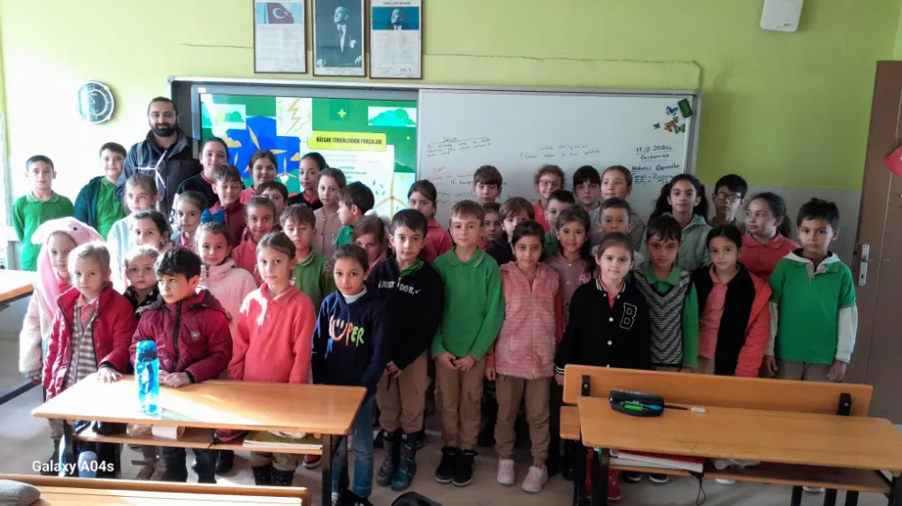 ÖĞRENCİLERE RÜZGAR ENERJİSİ EĞİTİMİ