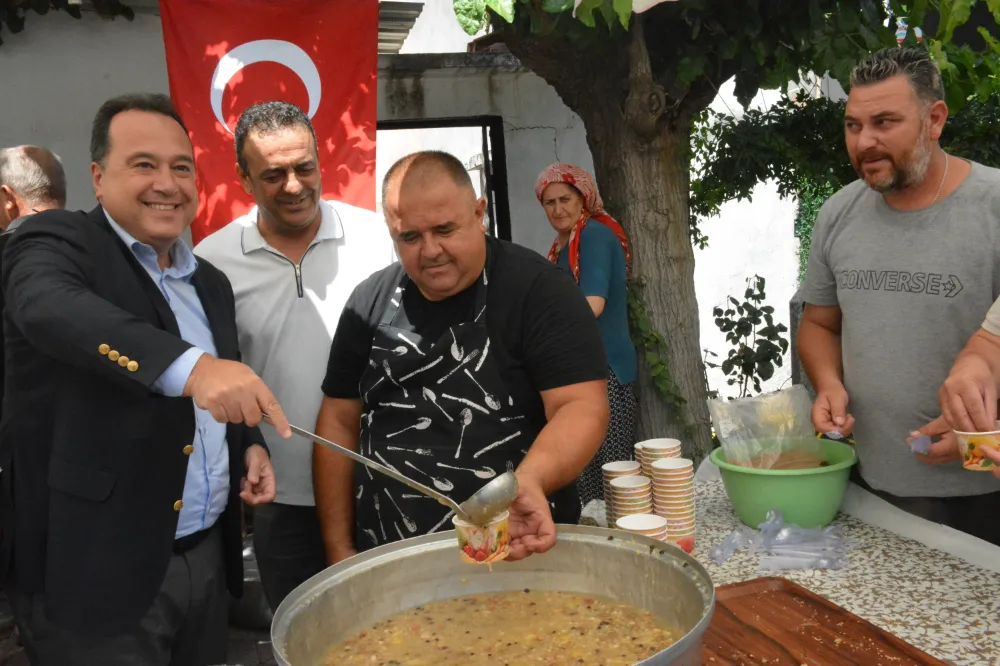 BALKAN GÖÇMENLERİ DERNEĞİNDEN AŞURE ETKİNLİĞİ