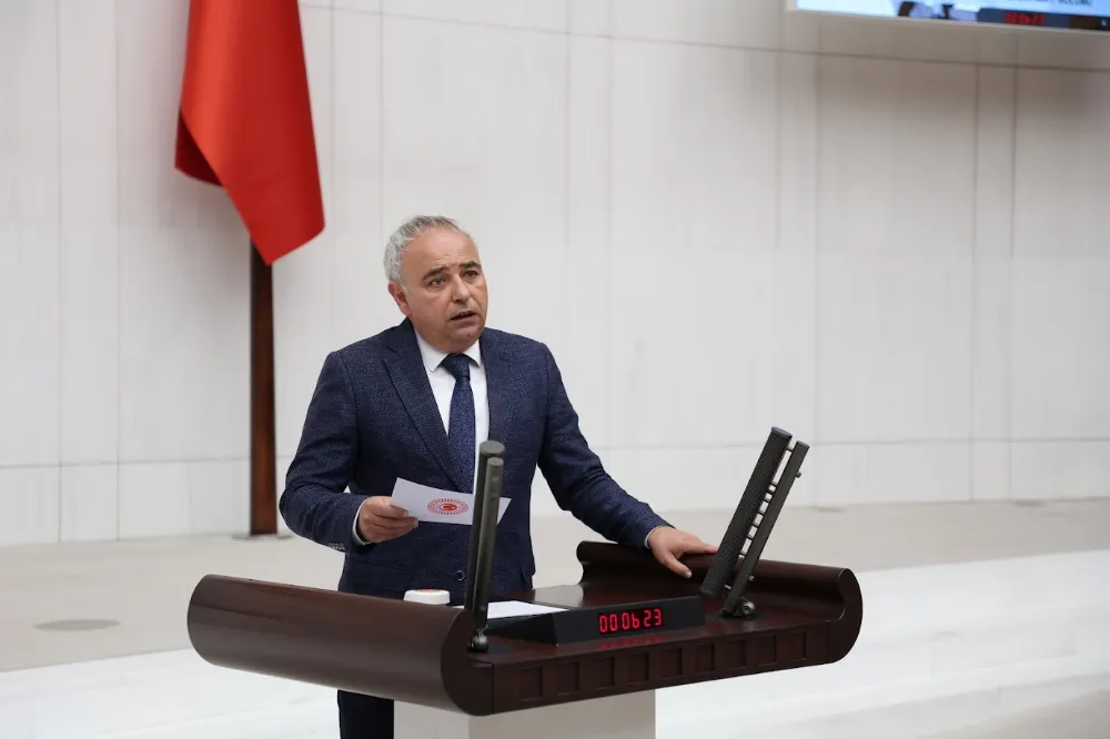 CHP’Lİ BAKIRLIOĞLU: “ŞEHİR HASTANELERİNDE EKİPMANLAR ÇÜRÜTÜLÜYOR, KULLANILMAYAN GAZ FATURALANDIRILIYOR”