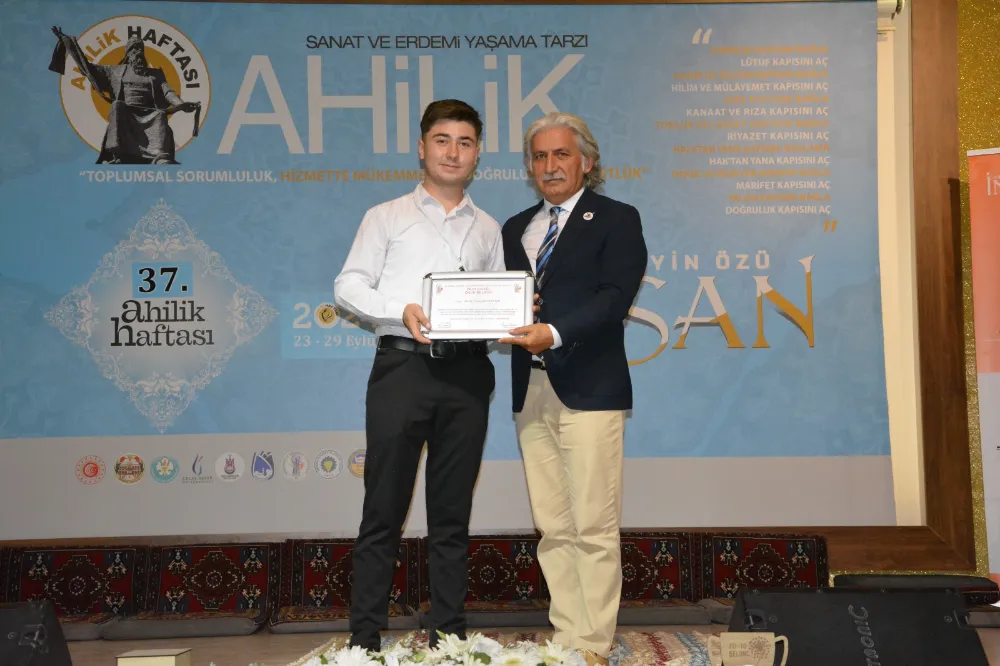 40 YILLIK LEBLEBİCİ, AHİLİK
