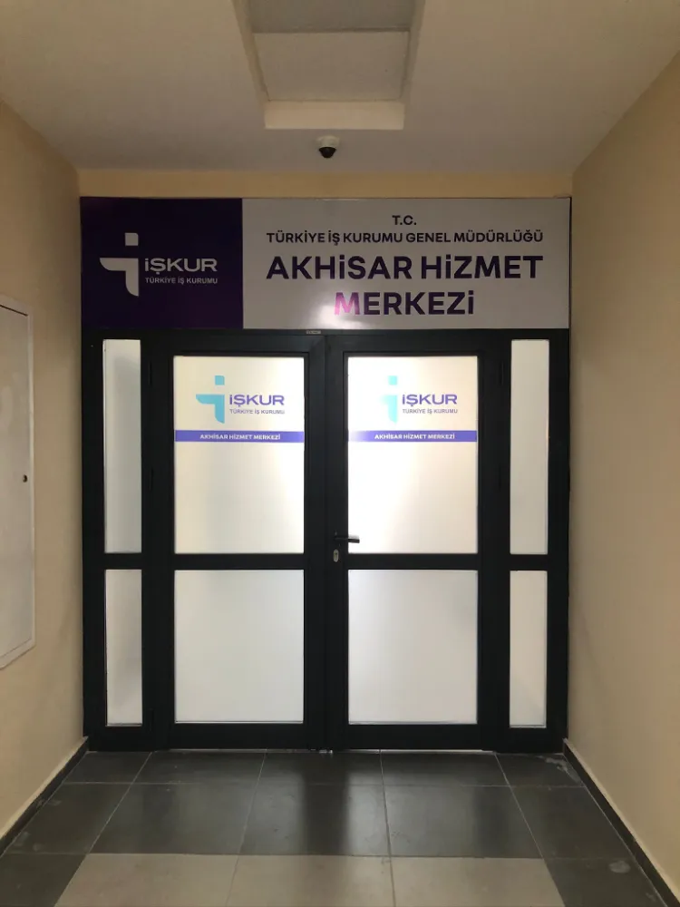 AKHİSAR İŞKUR YENİ HİZMET BİNASINDA FAALİYETE BAŞLADI