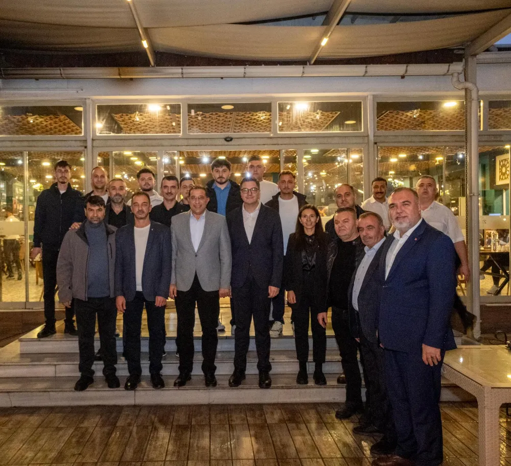AK PARTİ’DEN MUHTARLAR GÜNÜ AKŞAM YEMEĞİ