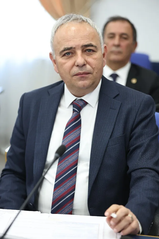 BAKIRLIOĞLU’NDAN MERKEZ BANKASI