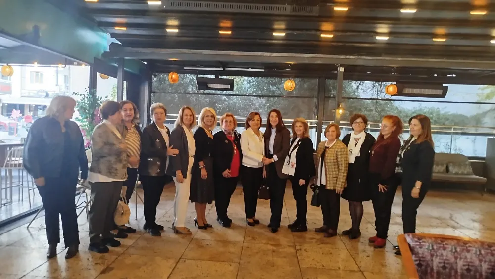 TYSD MANİSA ŞUBESİ, ATATÜRK EĞİTİM BURSLU ÖĞRENCİLER İÇİN KAHVALTI PROGRAMI DÜZENLEDİ