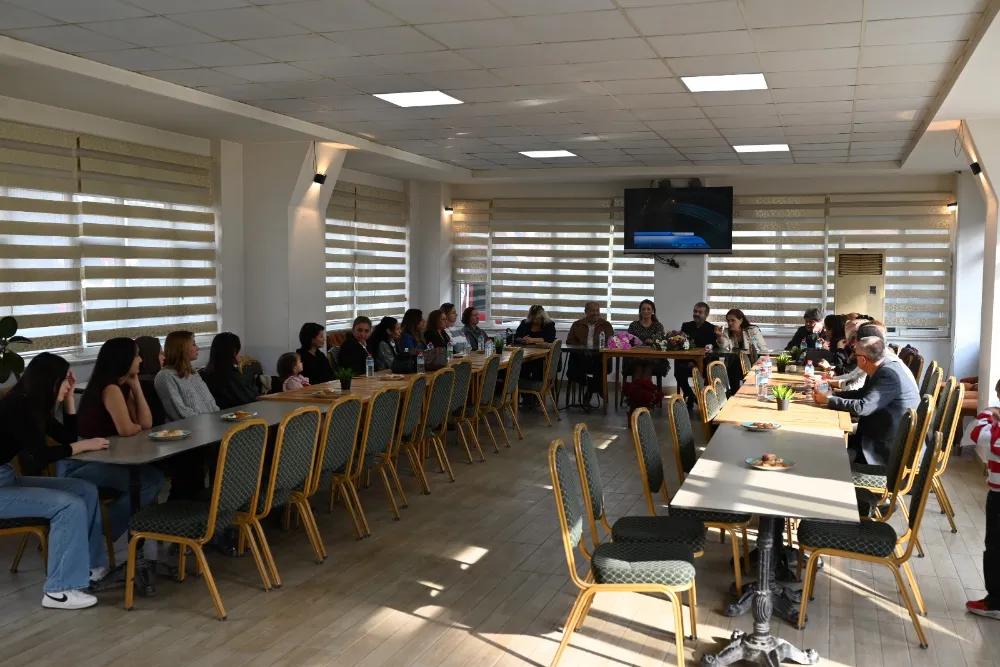 AKHİSAR KENT DAYANIŞMA DERNEĞİ’NDEN 25 KASIM ÇAĞRISI