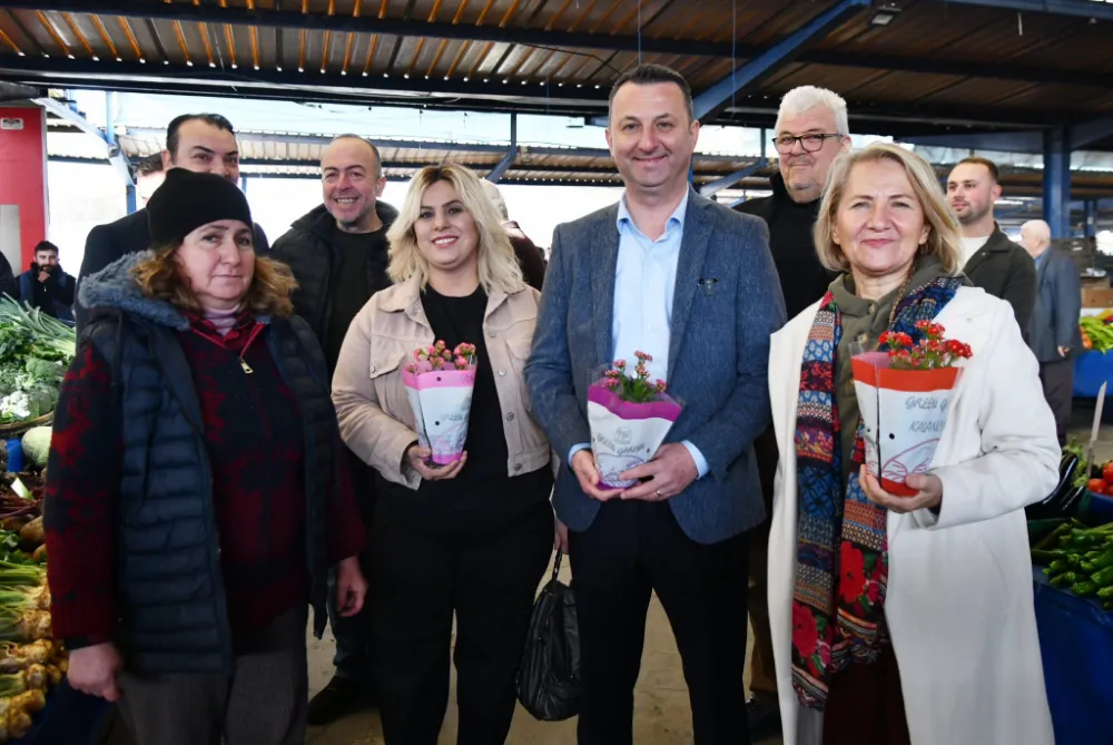 BAŞKAN KAYSERİLİ, ÇARŞAMBA PAZARI’NDA VATANDAŞLARLA BULUŞTU