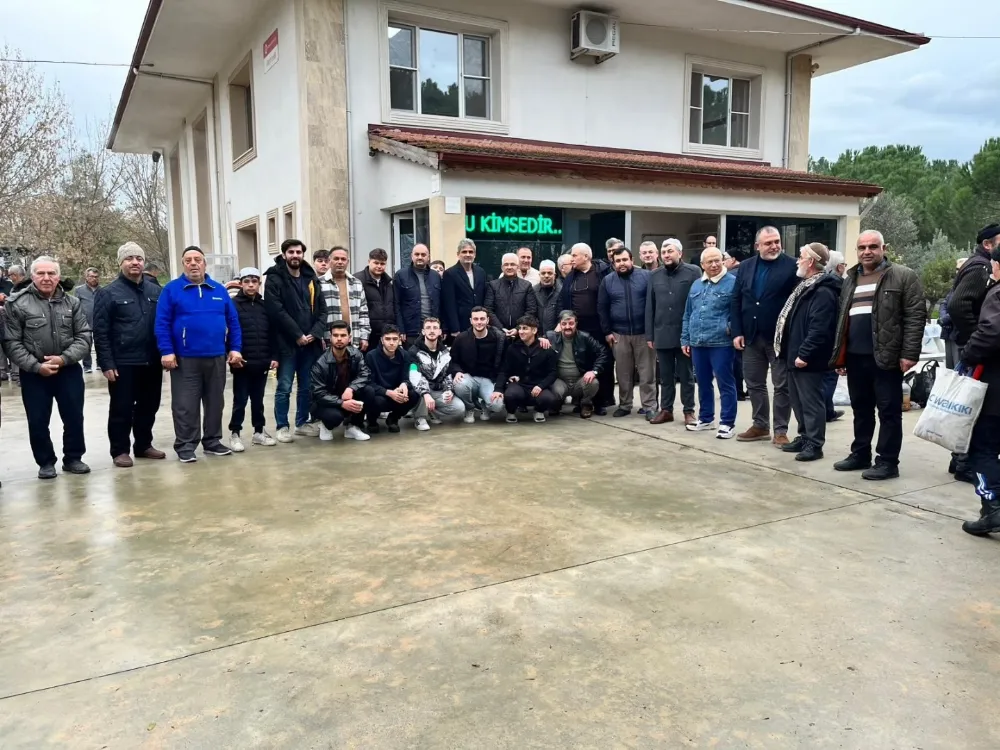 GÖLET CAMİİ’NDE SABAH NAMAZI BULUŞMASINDA MANEVİ ATMOSFER