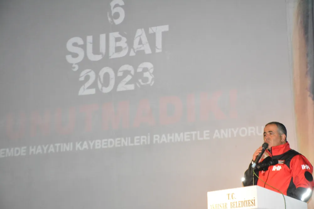 6 ŞUBAT DEPREMİNİN 2. YILDÖNÜMÜ AKHİSAR’DA ANILDI