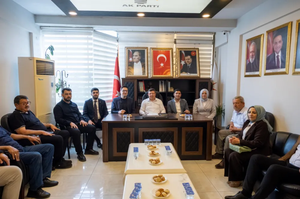 AK PARTİ AKHİSAR’DA FAHRETTİN TUĞRUL ZİYARETİ