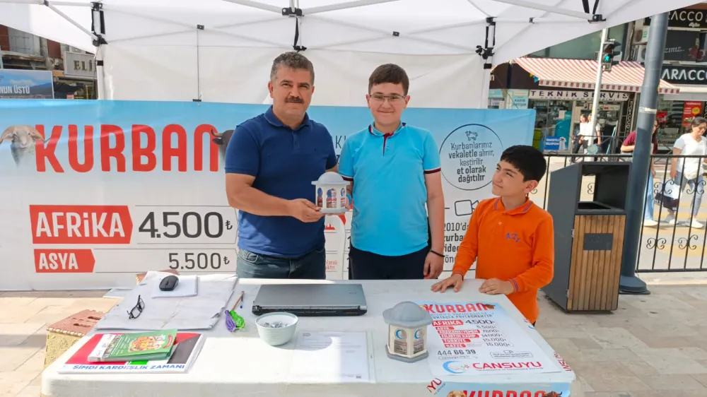 HAFIZLIK ÖĞRENCİSİNDEN ANLAMLI BAĞIŞ