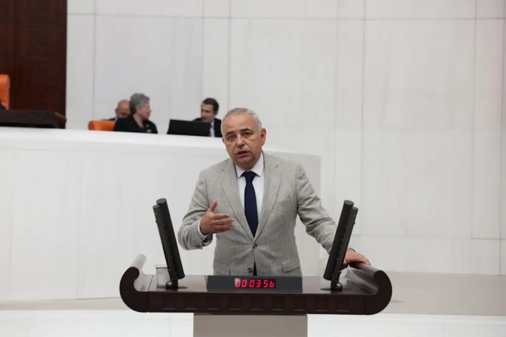 BAKIRLIOĞLU’NDAN ORMAN YANGINLARI VE İKTİDARIN YANGIN POLİTİKALARINA ELEŞTİRİ