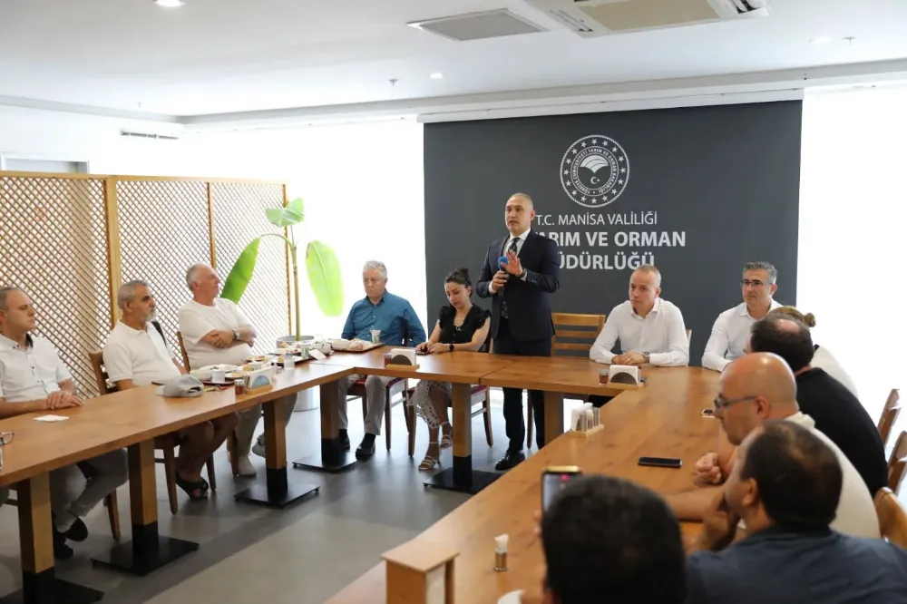 İL MÜDÜRÜ METİN ÖZTÜRK KURUM PERSONELİYLE VEDALAŞTI