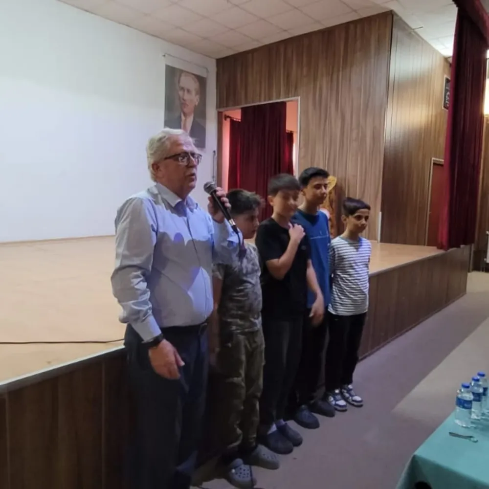 MANİSA İL MÜFTÜSÜ ŞÜKRÜ KABUKÇU’DAN YATILI YAZ KUR’AN KURSU ZİYARETİ