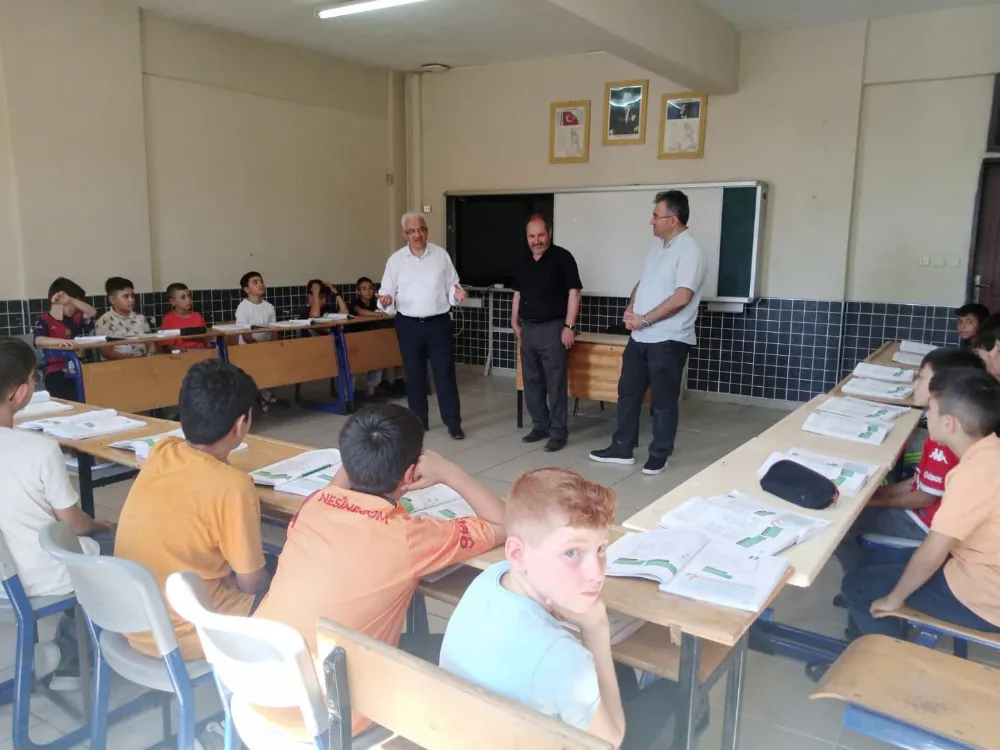 MÜFTÜ SALMAN’DAN YATILI YAZ KUR’AN KURSUNA ZİYARET