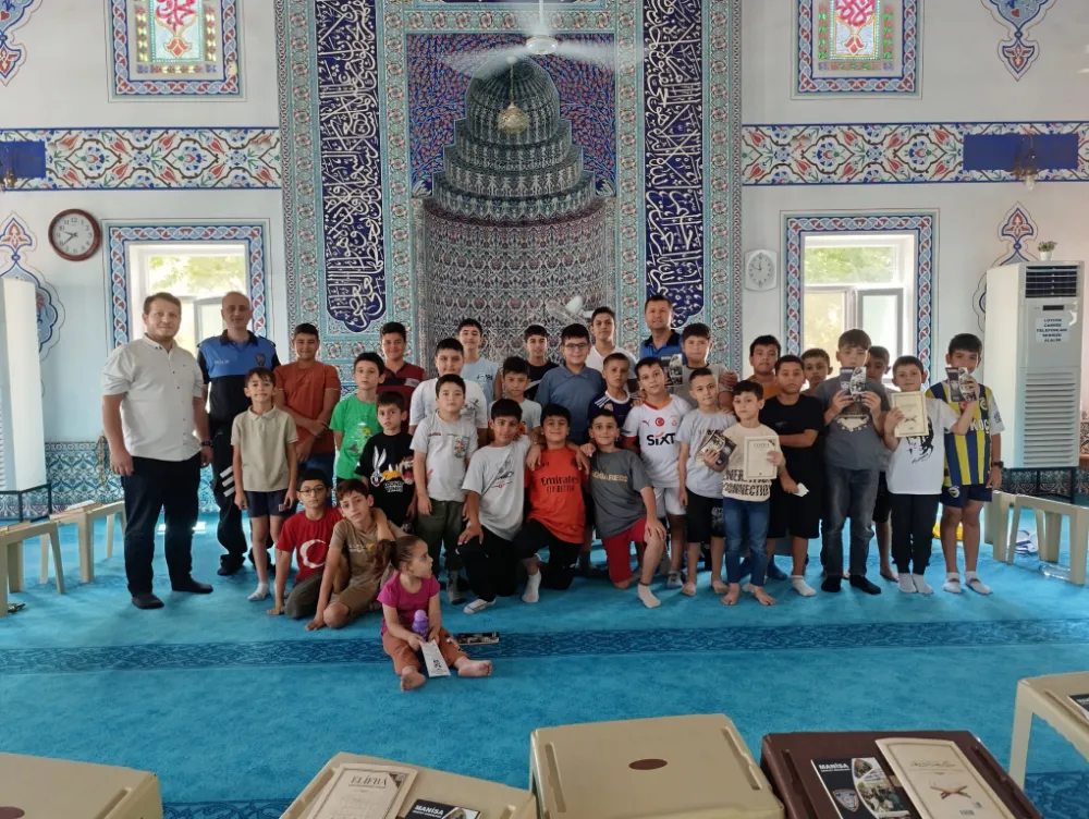 MANİSA ŞEHZADELER EMNİYETİNDEN FATİH CAMİİ KUR’AN KURSU ÖĞRENCİLERİNE ANLAMLI SEMİNER