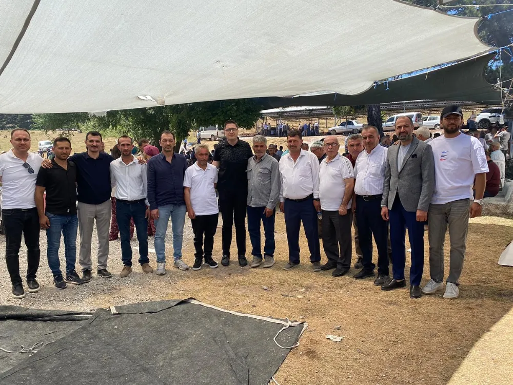 AKHİSAR AK PARTİ HEYETİ İSACA VE ULUPINAR MAHALLELERİNDEKİ KÖY HAYIRLARINA KATILDI