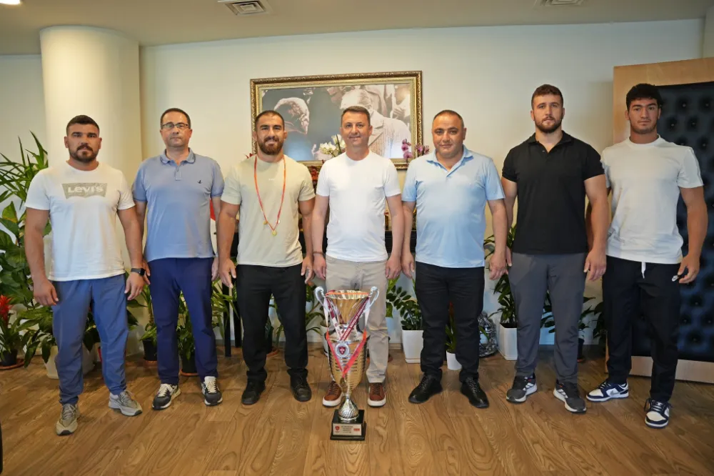 PEHLİVANLARDAN BAŞKAN’A TEŞEKKÜR ZİYARETİ