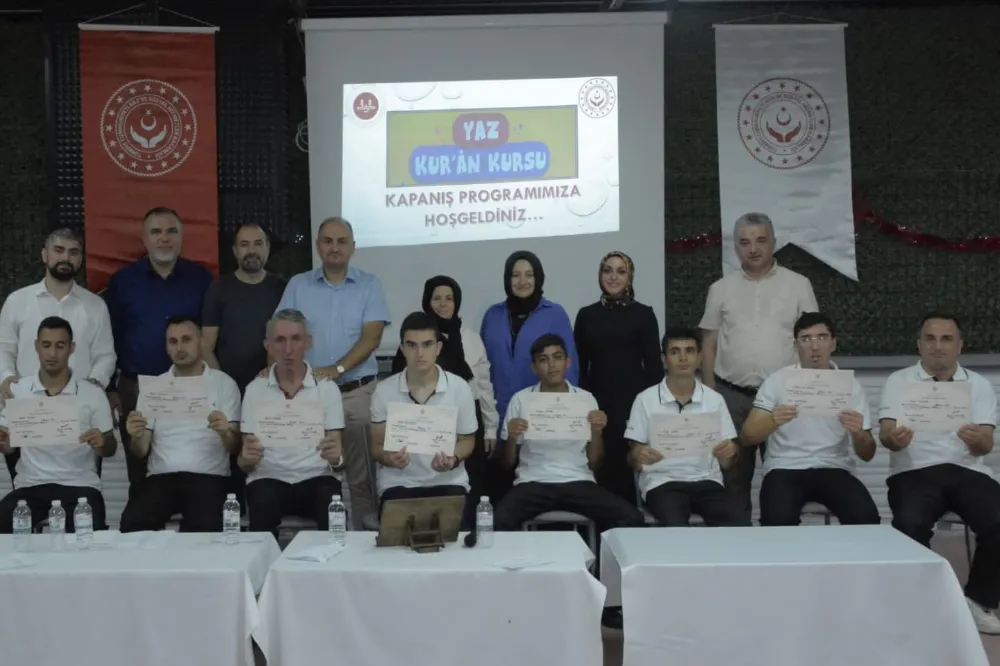 ÖZEL GEREKSİNİMLİ BİREYLER İÇİN YAZ KUR’AN KURSU KAPANIŞ PROGRAMI DÜZENLENDİ