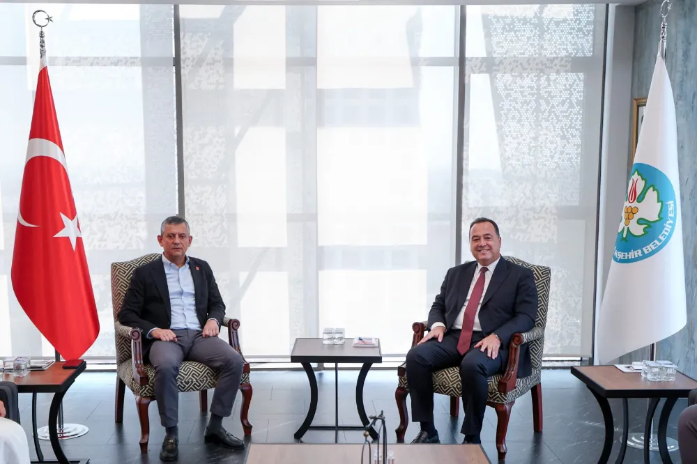 CHP GENEL BAŞKANI ÖZGÜR ÖZEL