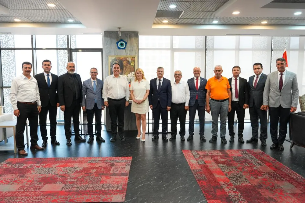 BAŞKAN DUTLULU, AKHİSAR ESNAF ODASI BAŞKANLARINI AĞIRLADI