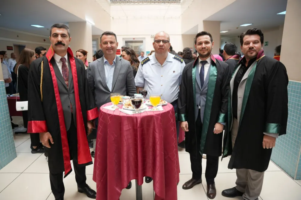 AKHİSAR’DA YENİ ADLİ YIL TÖRENLE AÇILDI