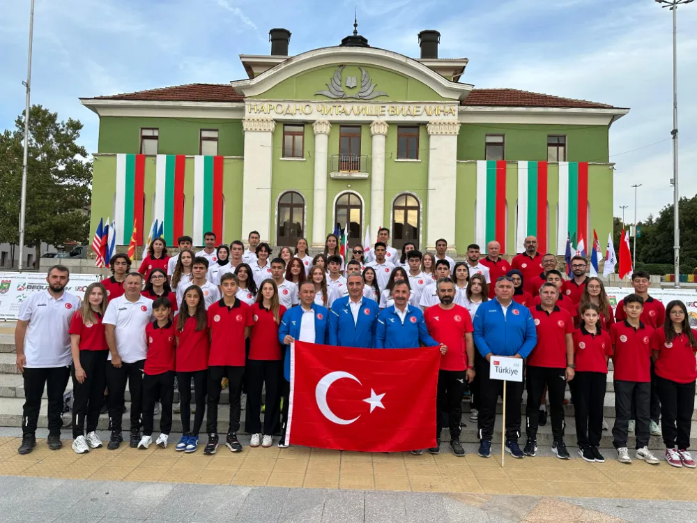 ORYANTİRİNG’TE TARİHİ BAŞARI